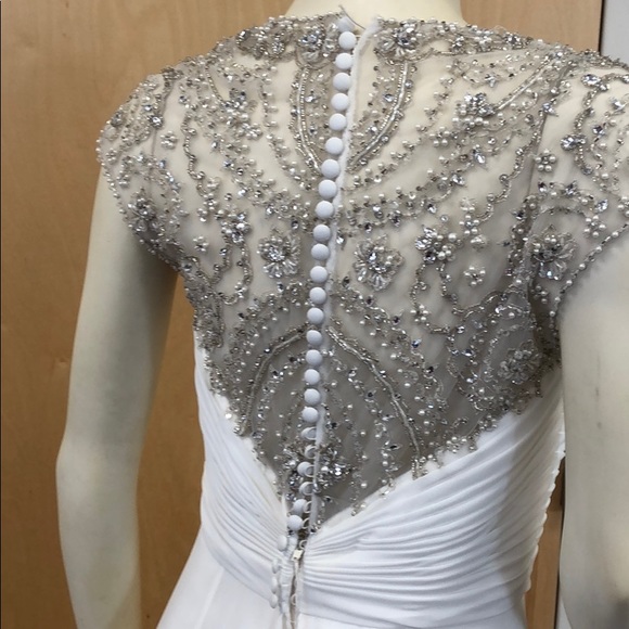 Ivory / silver formal with train size 10 - Picture 4 of 8